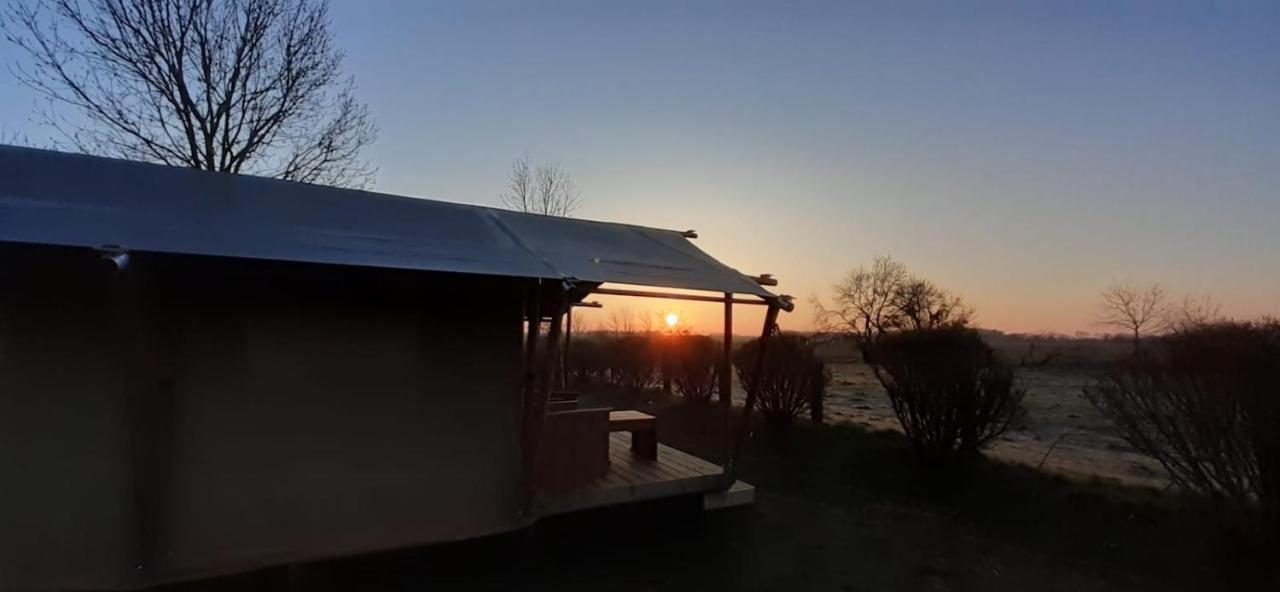 Tente Familiale Au Camping Hautoreille Бан Экстерьер фото